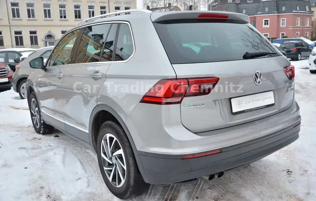 Volkswagen Tiguan 2.0 TSI BMT 4Motion Automatik LED Navi 05/2017-photo-6