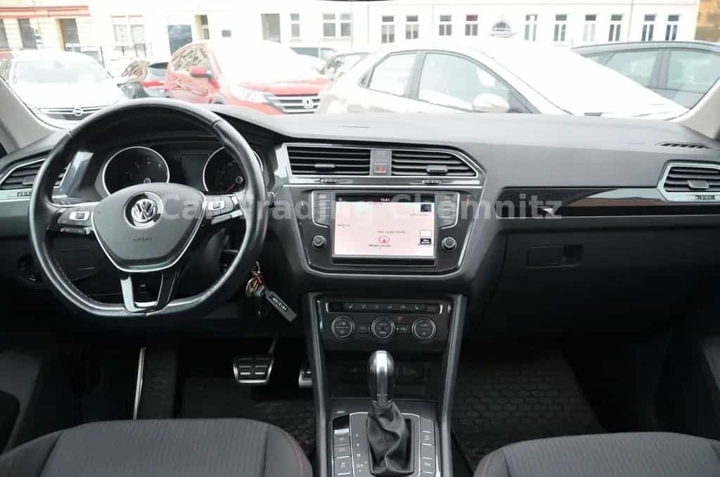 Volkswagen Tiguan 2.0 TSI BMT 4Motion Automatik LED Navi 05/2017-photo-9