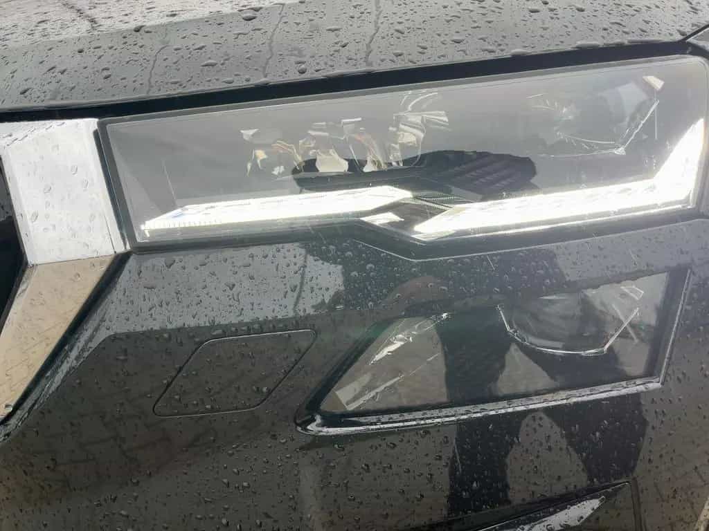Skoda Karoq Selection 1.5 TSI DSG eKlappe NAVI RFK PDC 05/2024-photo-18