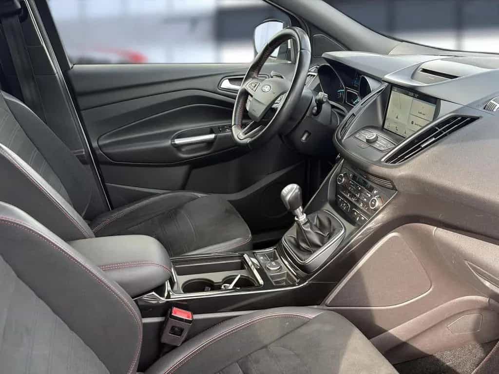 Ford Kuga ST-Line 1.5 EcoBoost Xenon Kamera PDC h. 12/2017-photo-19