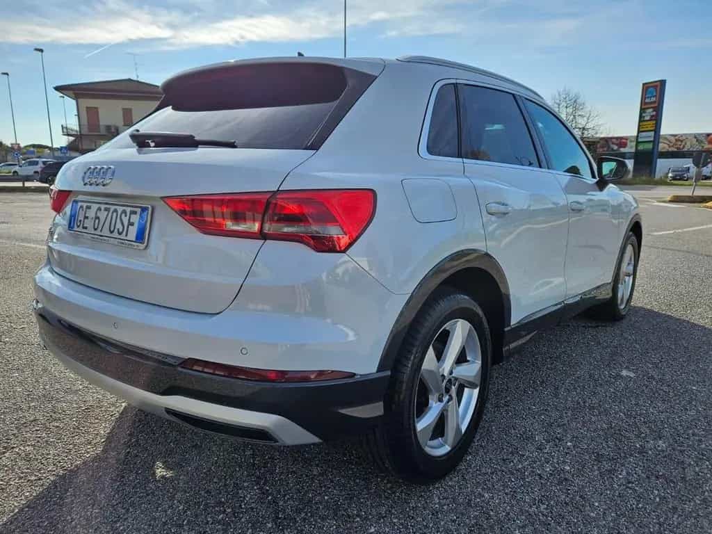 Audi Q3 35 TDI S tronic Business Advanced 02/2021-photo-6