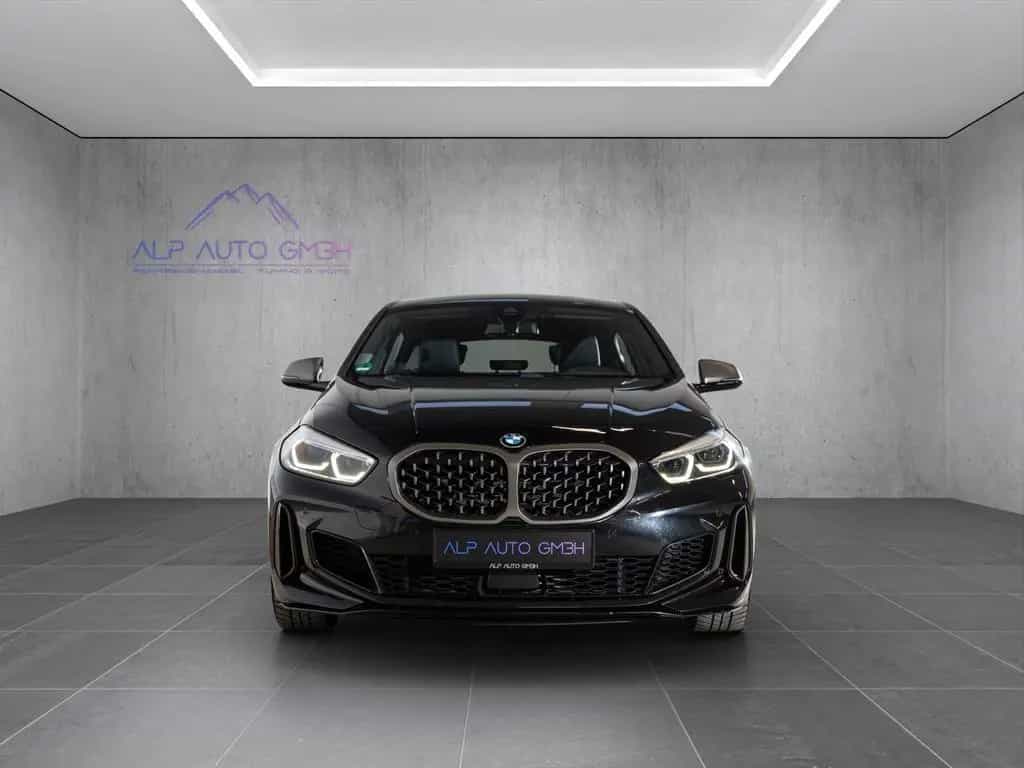 BMW M135 xDrive VC/DAB/SHADOW/CARPLAY/HEAD-UP/LED 04/2021-photo-1