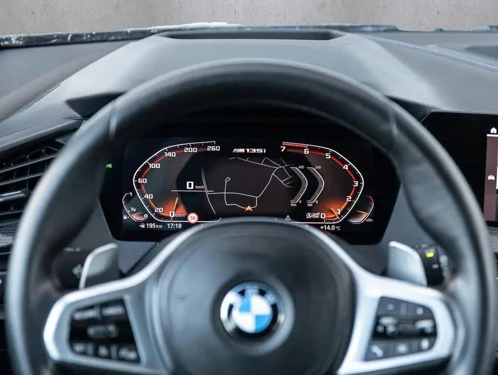 BMW M135 xDrive VC/DAB/SHADOW/CARPLAY/HEAD-UP/LED 04/2021-photo-11