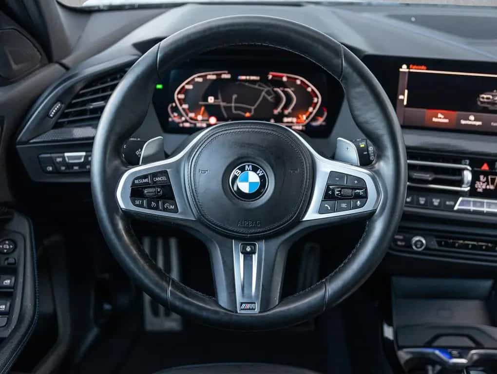 BMW M135 xDrive VC/DAB/SHADOW/CARPLAY/HEAD-UP/LED 04/2021-photo-12