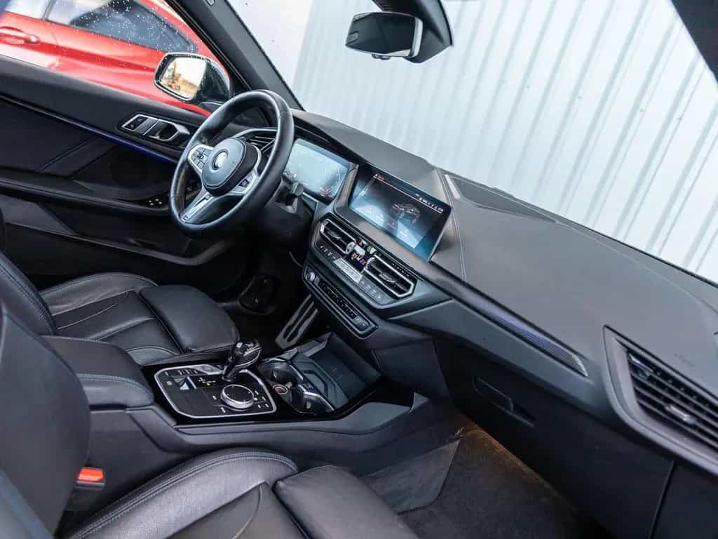 BMW M135 xDrive VC/DAB/SHADOW/CARPLAY/HEAD-UP/LED 04/2021-photo-28