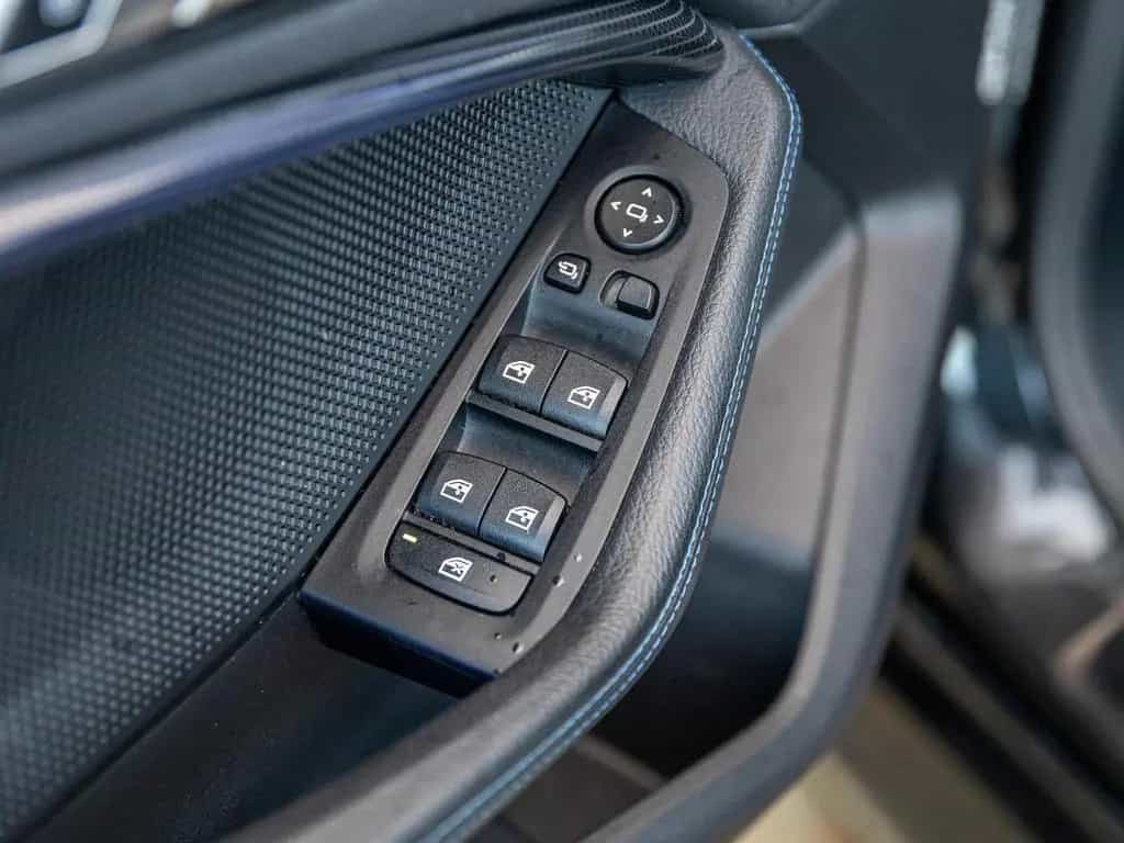 BMW M135 xDrive VC/DAB/SHADOW/CARPLAY/HEAD-UP/LED 04/2021-photo-30
