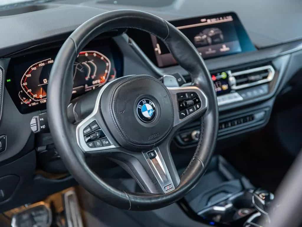 BMW M135 xDrive VC/DAB/SHADOW/CARPLAY/HEAD-UP/LED 04/2021-photo-31