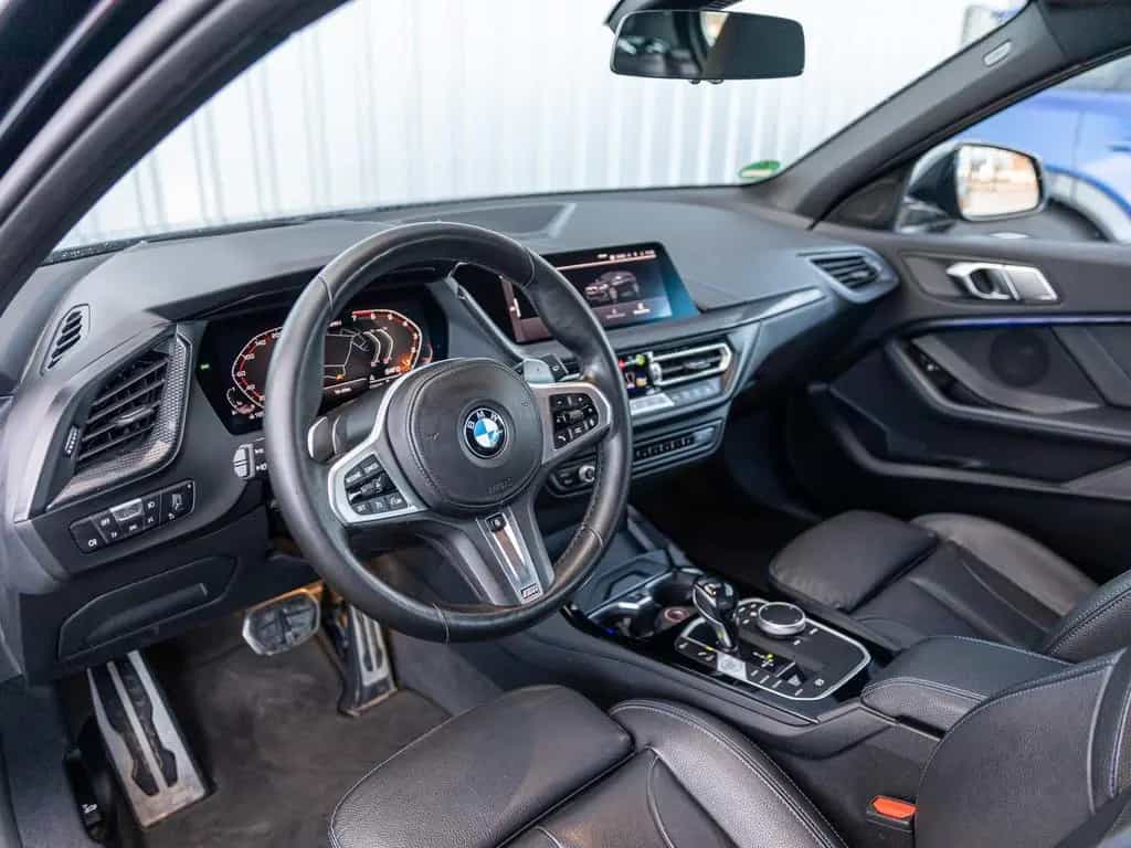BMW M135 xDrive VC/DAB/SHADOW/CARPLAY/HEAD-UP/LED 04/2021-photo-32