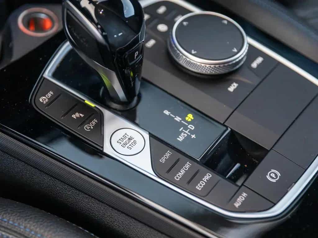 BMW M135 xDrive VC/DAB/SHADOW/CARPLAY/HEAD-UP/LED 04/2021-photo-35