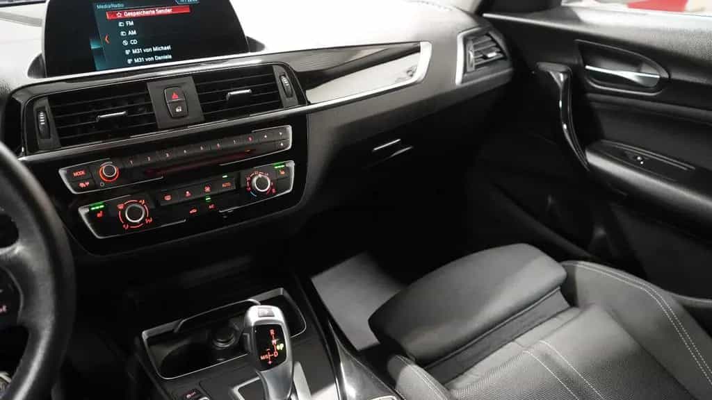 BMW 1 Series 118i F20 Sport Line Automatik - 17"/LED/Navi/AHK 12/2017-photo-16