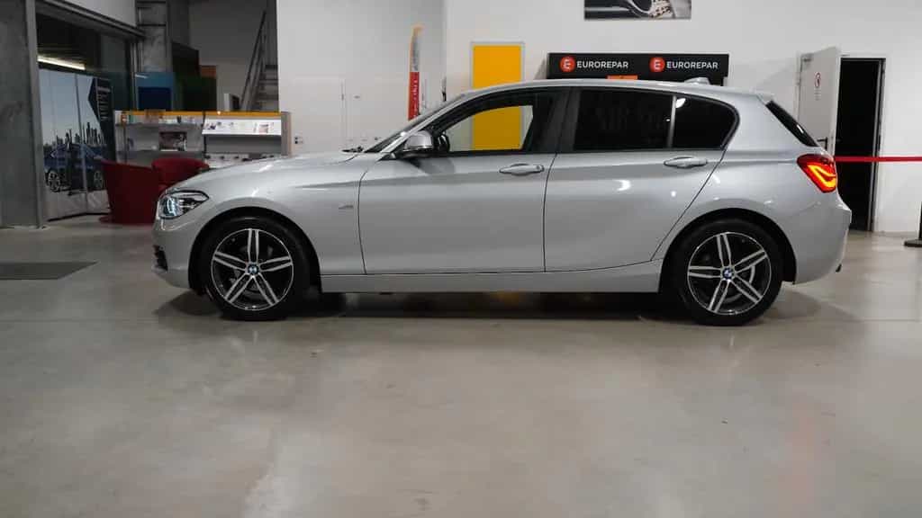 BMW 1 Series 118i F20 Sport Line Automatik - 17"/LED/Navi/AHK 12/2017-photo-0