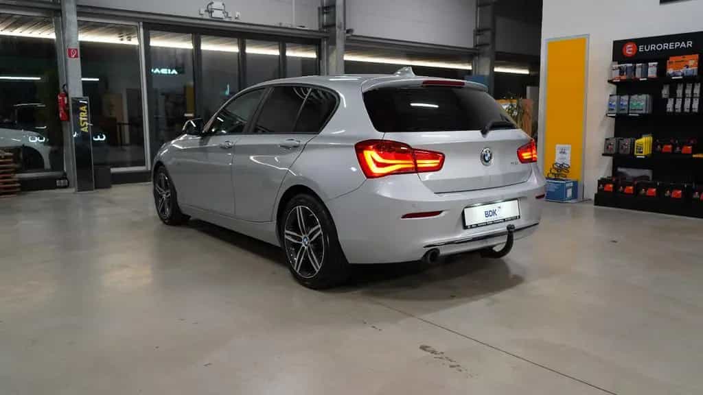 BMW 1 Series 118i F20 Sport Line Automatik - 17"/LED/Navi/AHK 12/2017-photo-2