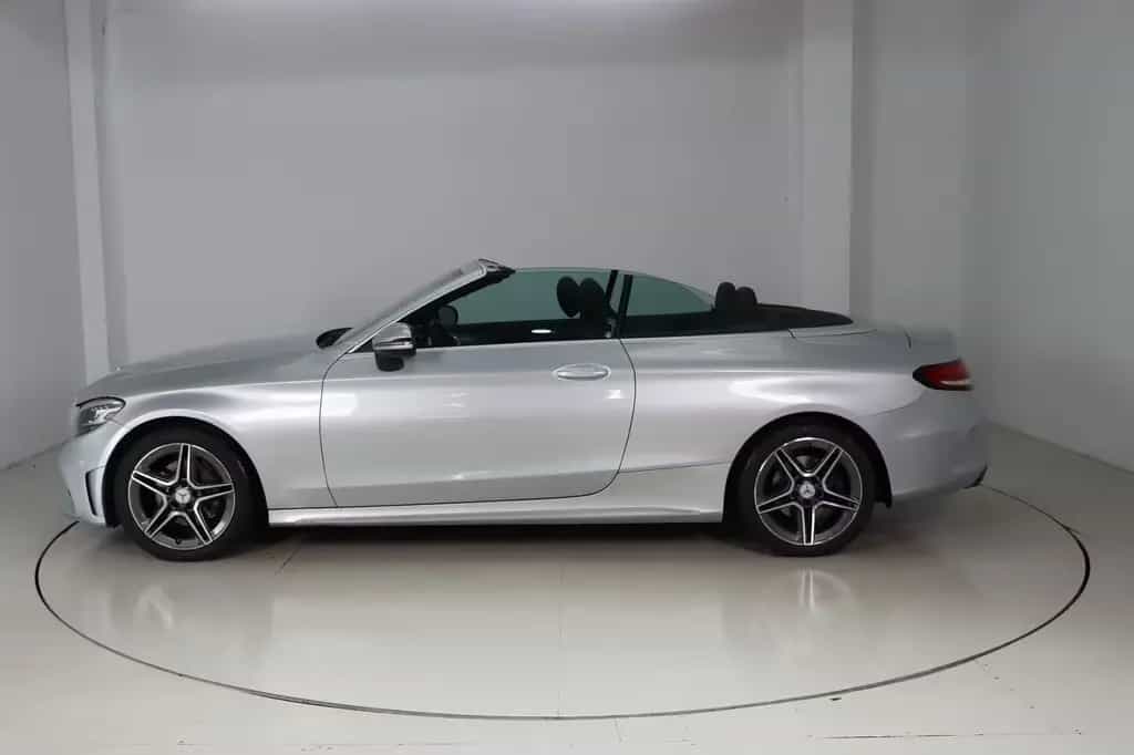 Mercedes-Benz C 220 d Cabrio AMG Line 04/2021-photo-1