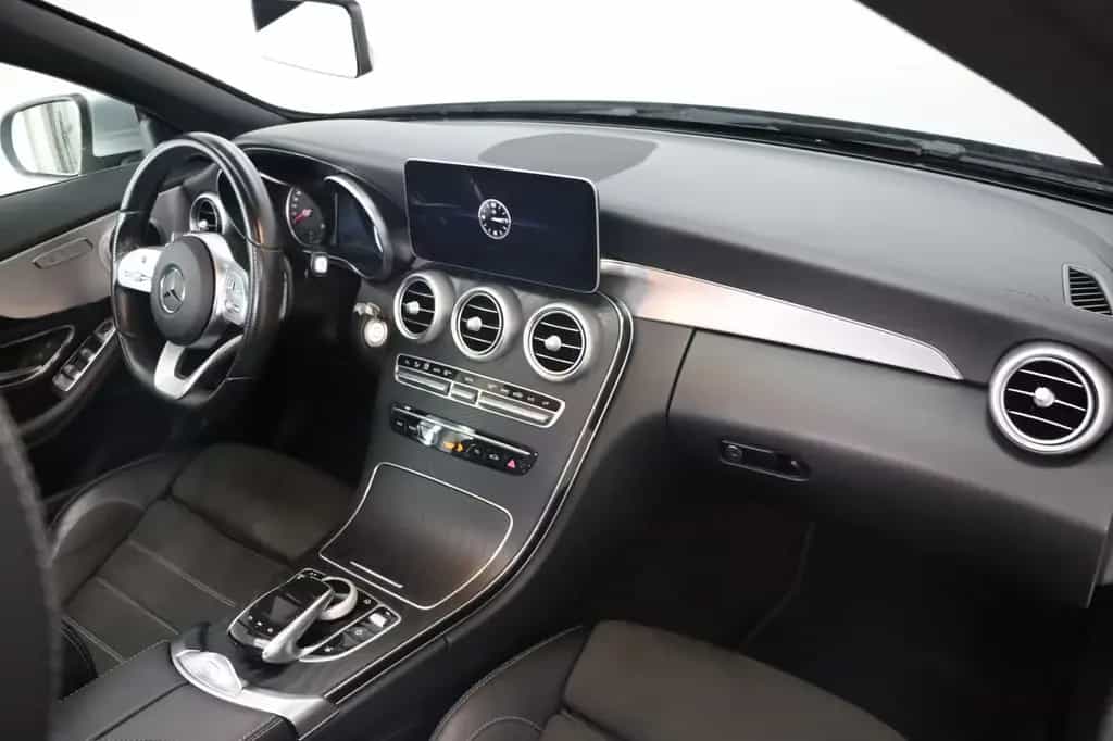 Mercedes-Benz C 220 d Cabrio AMG Line 04/2021-photo-18