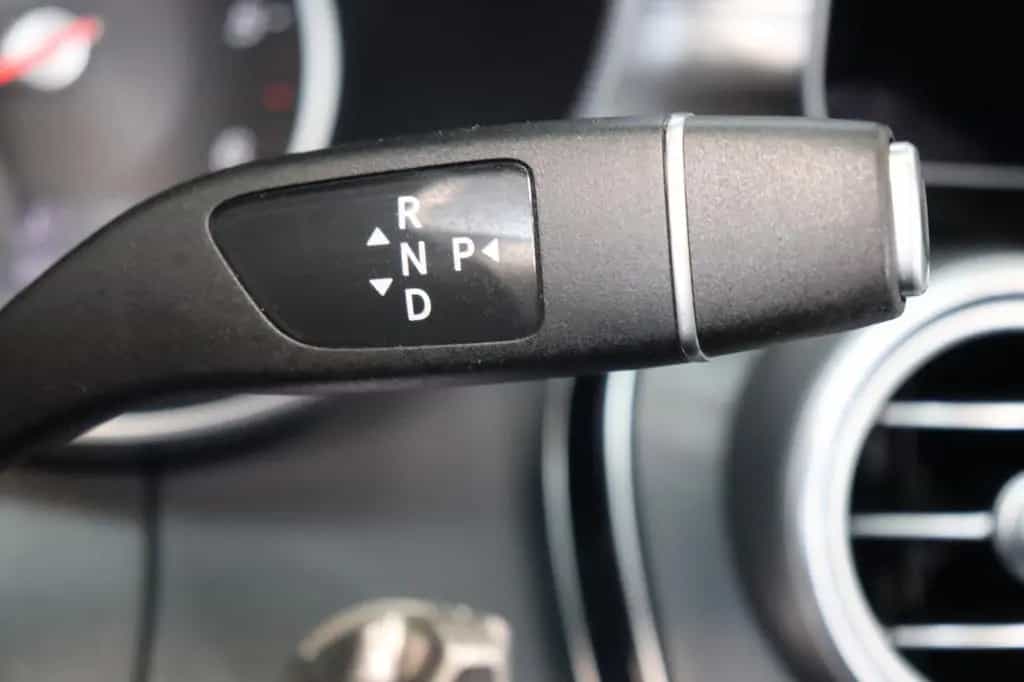 Mercedes-Benz C 220 d Cabrio AMG Line 04/2021-photo-33