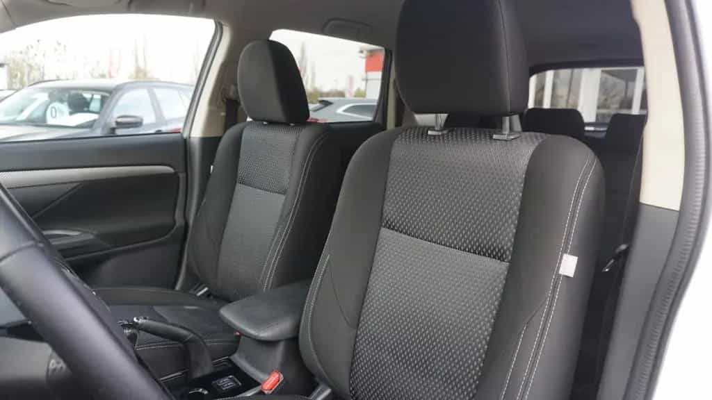 Mitsubishi Outlander 2.0 2WD Kamera Tempomat Sitzheizung 05/2018-photo-13