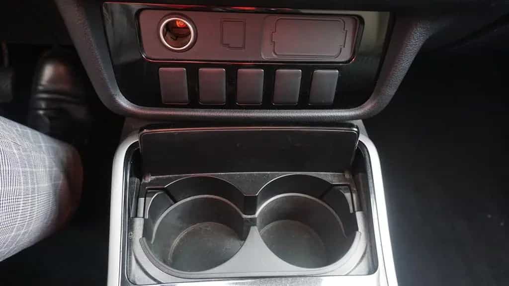 Mitsubishi Outlander 2.0 2WD Kamera Tempomat Sitzheizung 05/2018-photo-25
