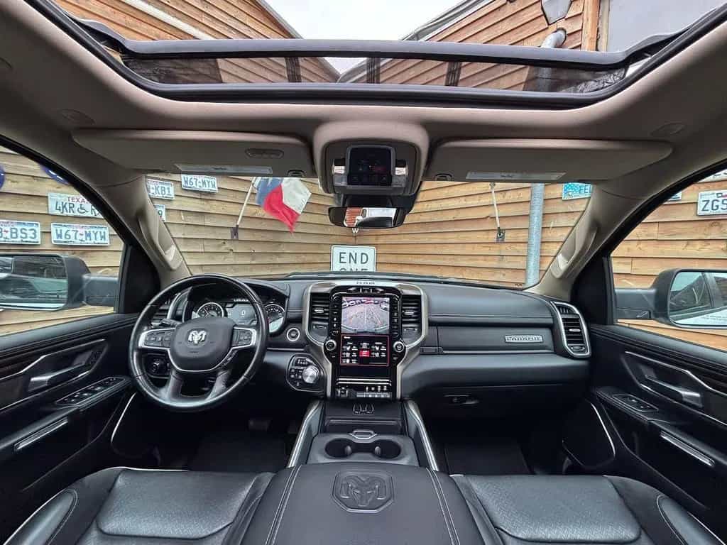 Dodge RAM 1500 Laramie 5,7L 4x4 AHK 12´´ Navi Bügel 03/2021-photo-25