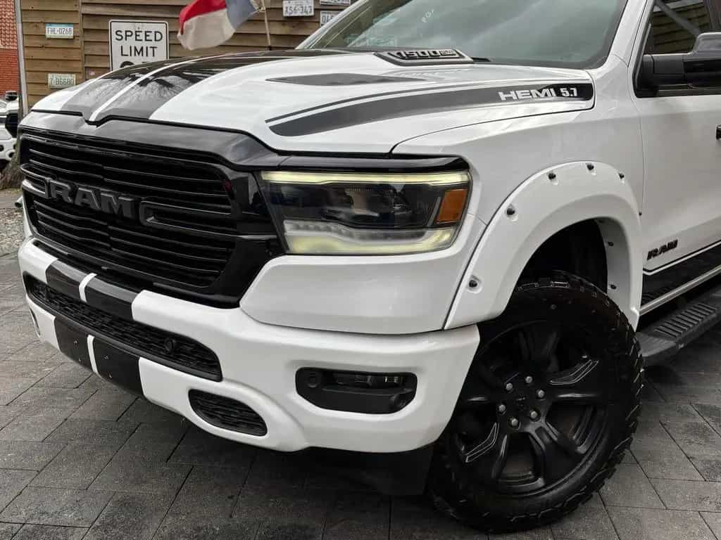 Dodge RAM 1500 Laramie 5,7L 4x4 AHK 12´´ Navi Bügel 03/2021-photo-6