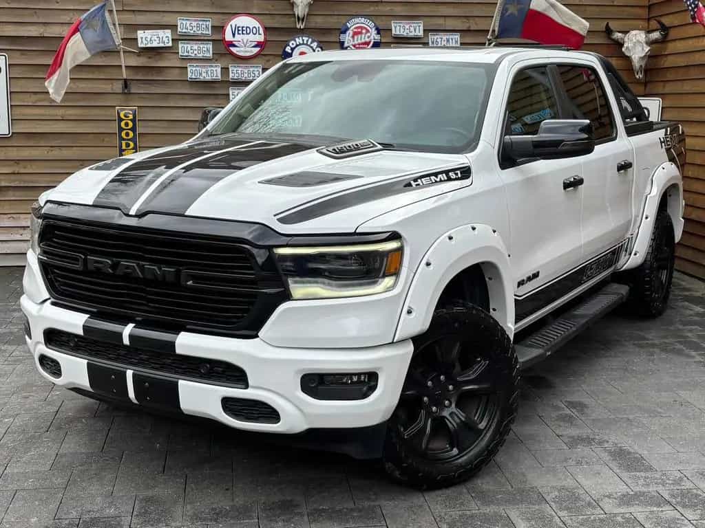 Dodge RAM 1500 Laramie 5,7L 4x4 AHK 12´´ Navi Bügel 03/2021-photo-7