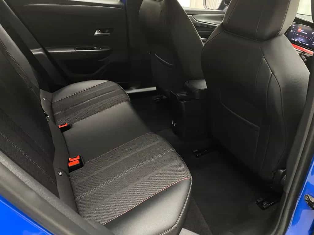 Opel Mokka 1.2 GS Line Automatik LED ACC Navigation 01/2021-photo-42
