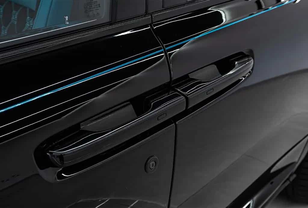 Rolls-Royce Cullinan BLACK BADGE 4 SEATS GUCCI PROD 26 null-photo-19