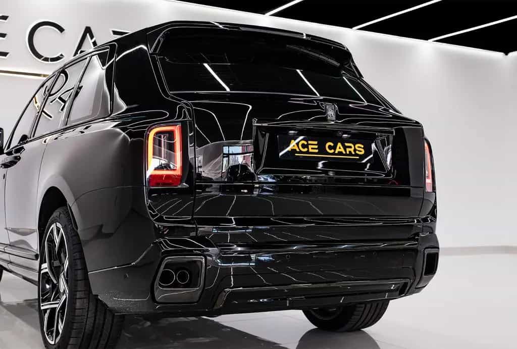 Rolls-Royce Cullinan BLACK BADGE 4 SEATS GUCCI PROD 26 null-photo-23