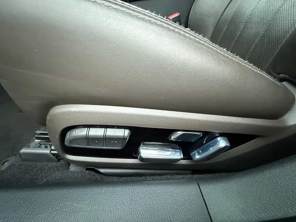 Mazda 6 Lim. 2.5 Autom/Sports-Line Plus/nahe Vollausst 09/2021-photo-24
