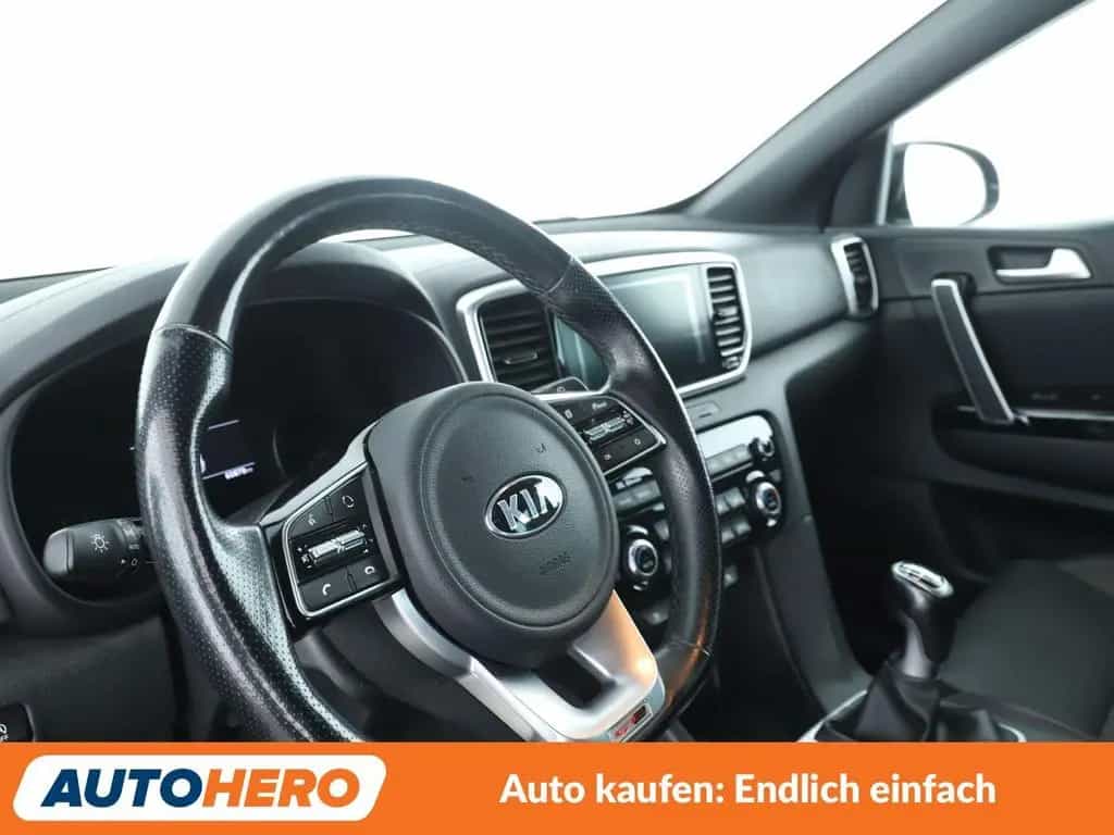Kia 1.6 CRDi GT Line 4WD *NAVI*LED*TEMP*CAM*PDC*SHZ* 01/2019-photo-9
