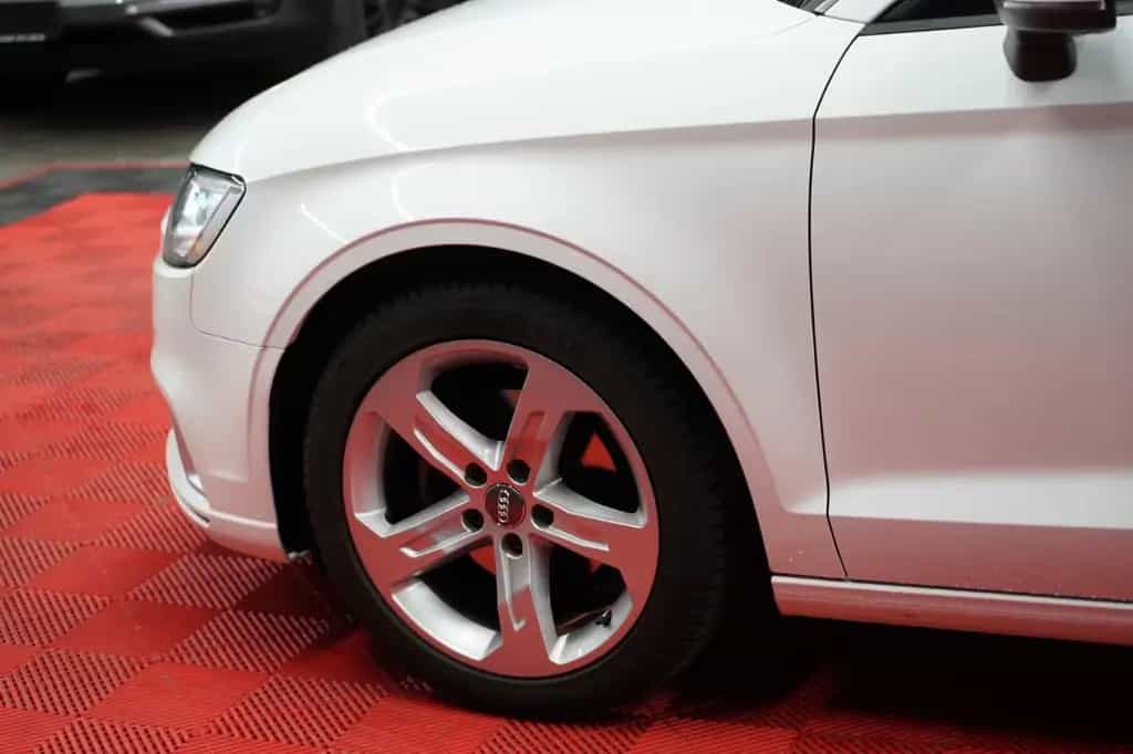 Audi A3 Lim. Sport *2.Hand*Unfallfrei*Sportsitze* 02/2018-photo-11