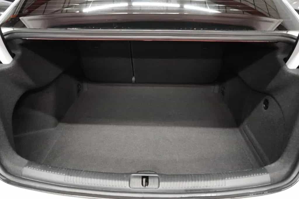 Audi A3 Lim. Sport *2.Hand*Unfallfrei*Sportsitze* 02/2018-photo-31