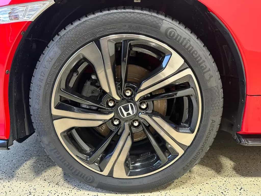 Honda Civic 1.5 i-VTEC Turbo Sport Navi|RFK|ACC|SHZ 08/2017-photo-6
