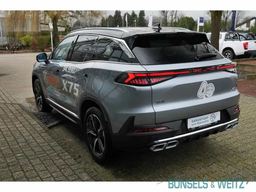 BAIC Beijing X75 1.5 GDI AUTOMATIK El. Panodach Leder 03/2025-photo-2