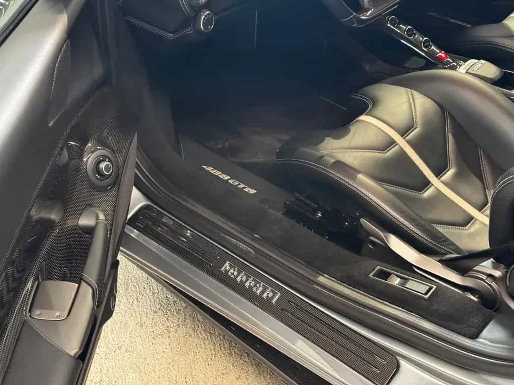 Ferrari 488 GTB GTB *WARRANTY*CARBON*GRIGIO TITANIO* 04/2018-photo-5