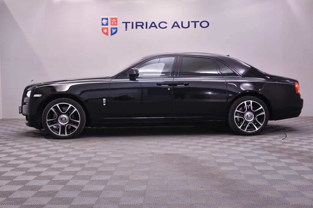 Rolls-Royce Ghost - 04/2016-photo-1