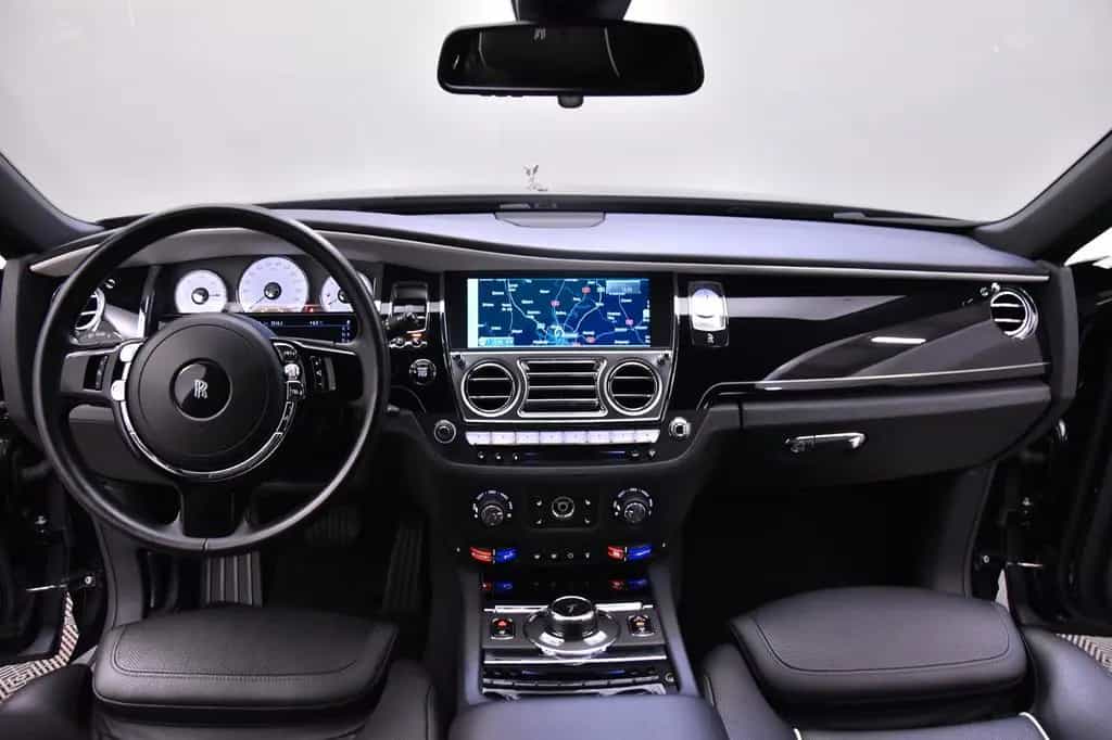 Rolls-Royce Ghost - 04/2016-photo-8