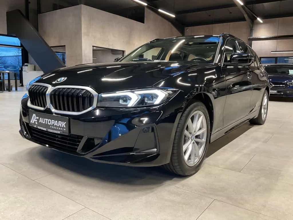 BMW 320 d Touring xDr. LED Navi Pano Widescreen 02/2023-photo-18