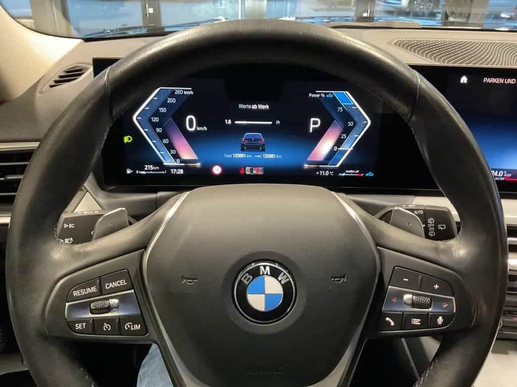 BMW 320 d Touring xDr. LED Navi Pano Widescreen 02/2023-photo-28