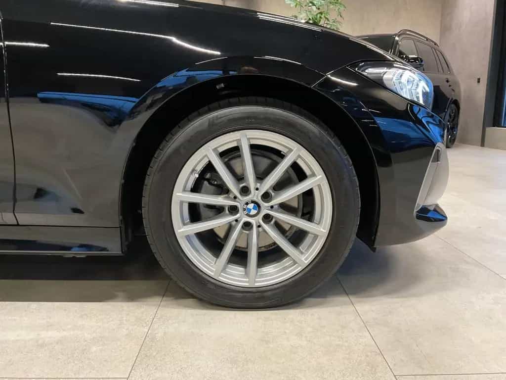 BMW 320 d Touring xDr. LED Navi Pano Widescreen 02/2023-photo-43