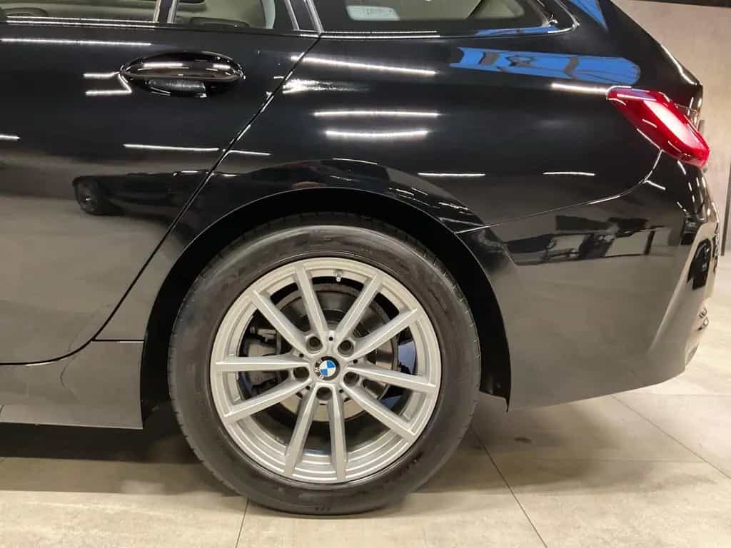 BMW 320 d Touring xDr. LED Navi Pano Widescreen 02/2023-photo-45