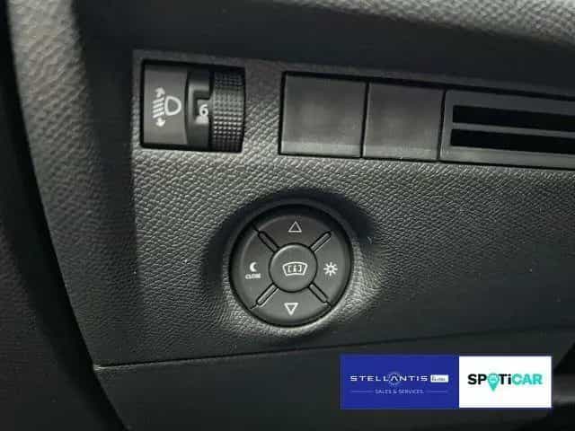 Citroën C4 1.2 PureTech 130 Max (EURO C4 1.2 PureTech 13 12/2023-photo-16