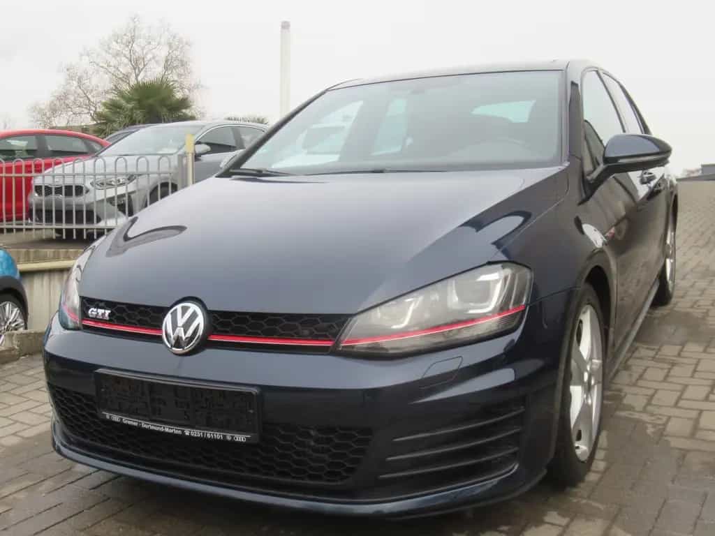 Volkswagen Golf VII Lim. GTI BMT-NAVI-XEN-LEDER-EGSD-SHZ-2. 10/2016-photo-3