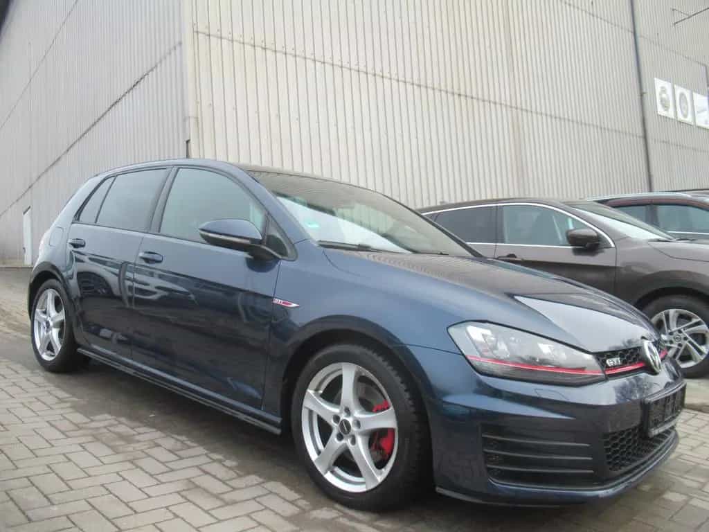 Volkswagen Golf VII Lim. GTI BMT-NAVI-XEN-LEDER-EGSD-SHZ-2. 10/2016-photo-7