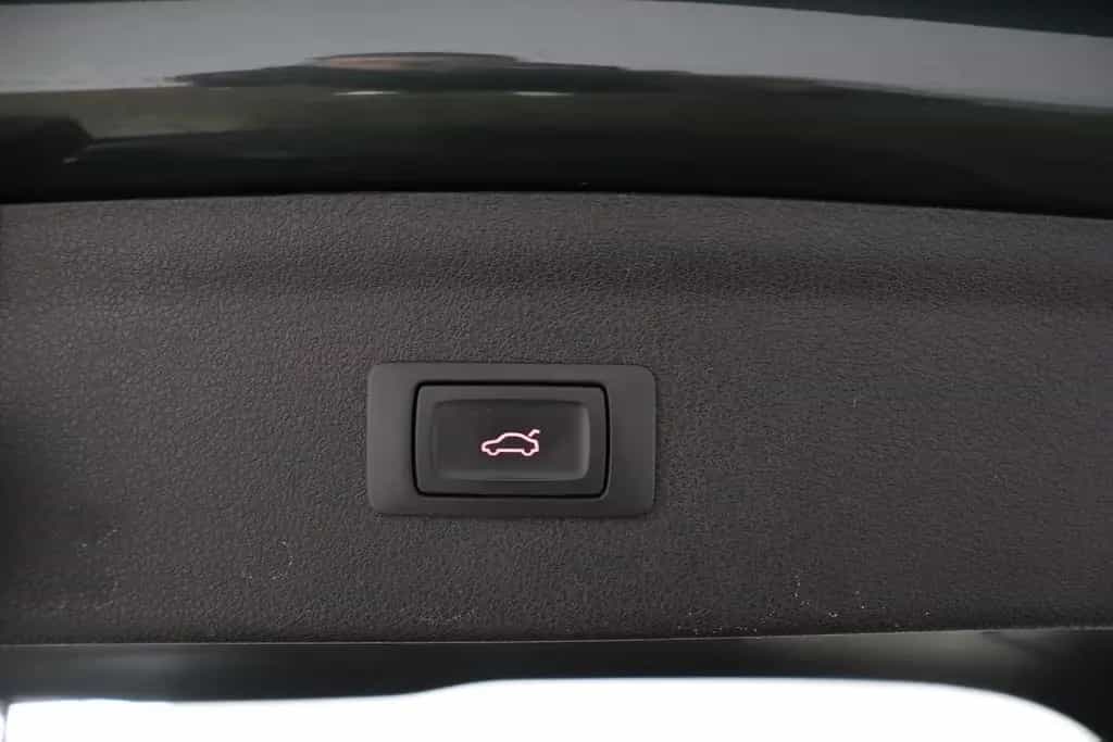 Audi Q3 quattro 2.0 TDI NAVI*XEN*SHZ*PANO 05/2018-photo-10