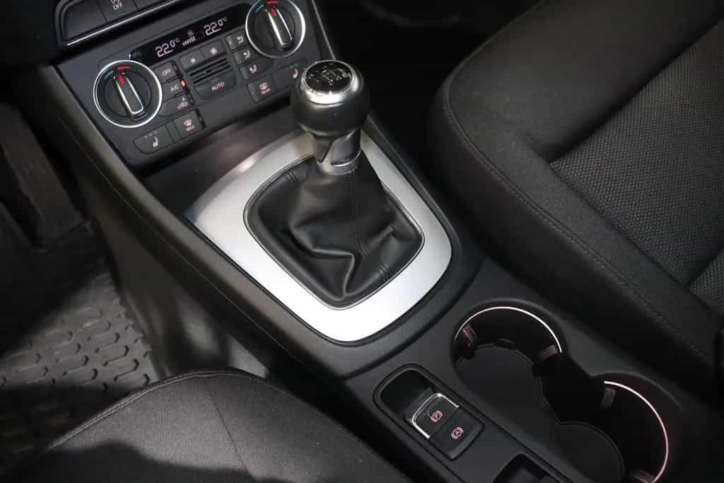 Audi Q3 quattro 2.0 TDI NAVI*XEN*SHZ*PANO 05/2018-photo-21
