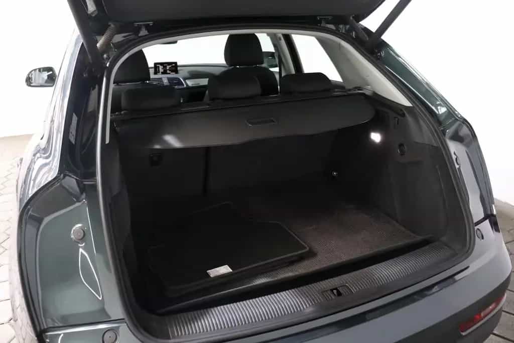 Audi Q3 quattro 2.0 TDI NAVI*XEN*SHZ*PANO 05/2018-photo-9