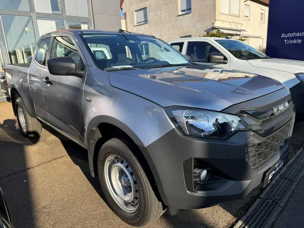Isuzu D-Max Space Cab 4WD L Laderaumbeschichtung Apple null-photo-4