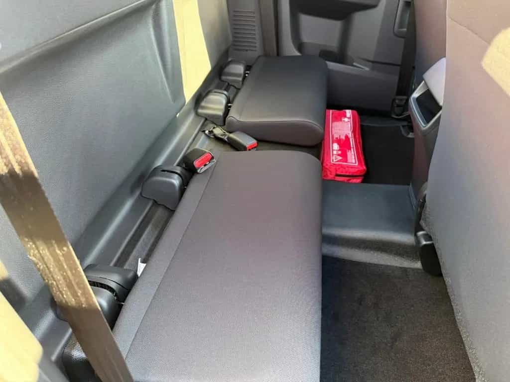Isuzu D-Max Space Cab 4WD L Laderaumbeschichtung Apple null-photo-7