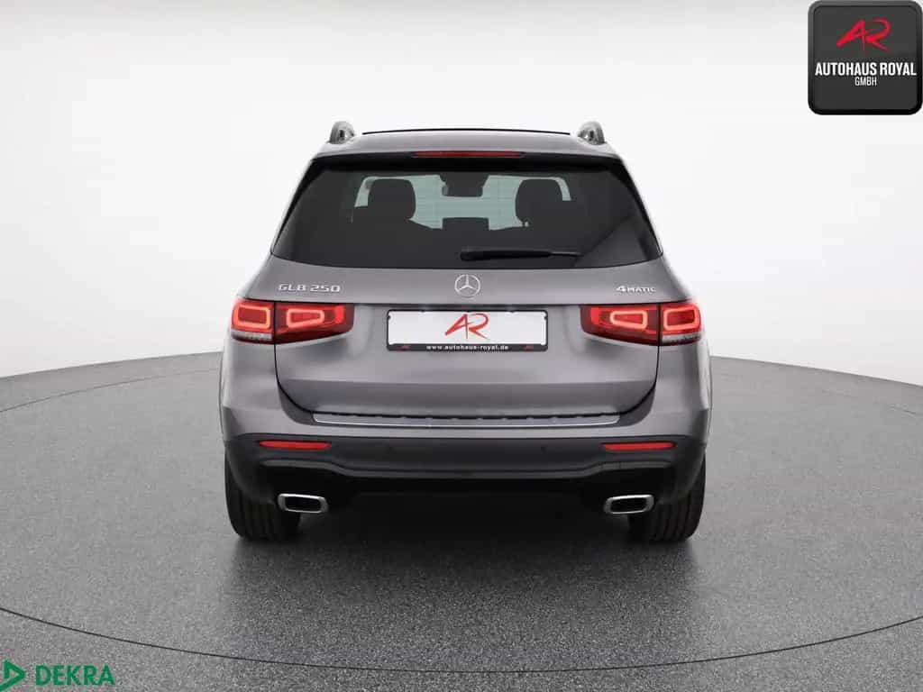 Mercedes-Benz GLB 250 4M PROGRESSIVE NIGHT KAMERA,SPORTSITZE 10/2020-photo-3