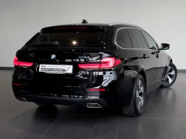 BMW 5 Series 520 i Touring LED+SHZ+Temp+Apple CarPlay 12/2022-photo-2